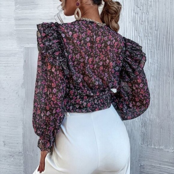 Contemporary floral ruffle detailed blouse top - Picture 3 of 10